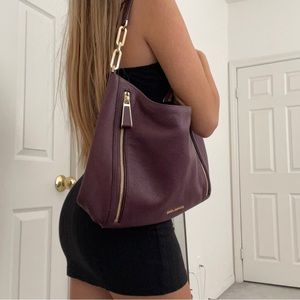 Cute Micheal Kors Shoulder Bag Purse Burgundy Maroon Plum Gold Dark Red Purple